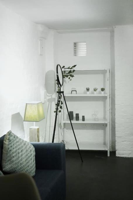 Central, Cozy & Beautiful Designed 2-Rooms Apt. Near River Berlin Exterior photo